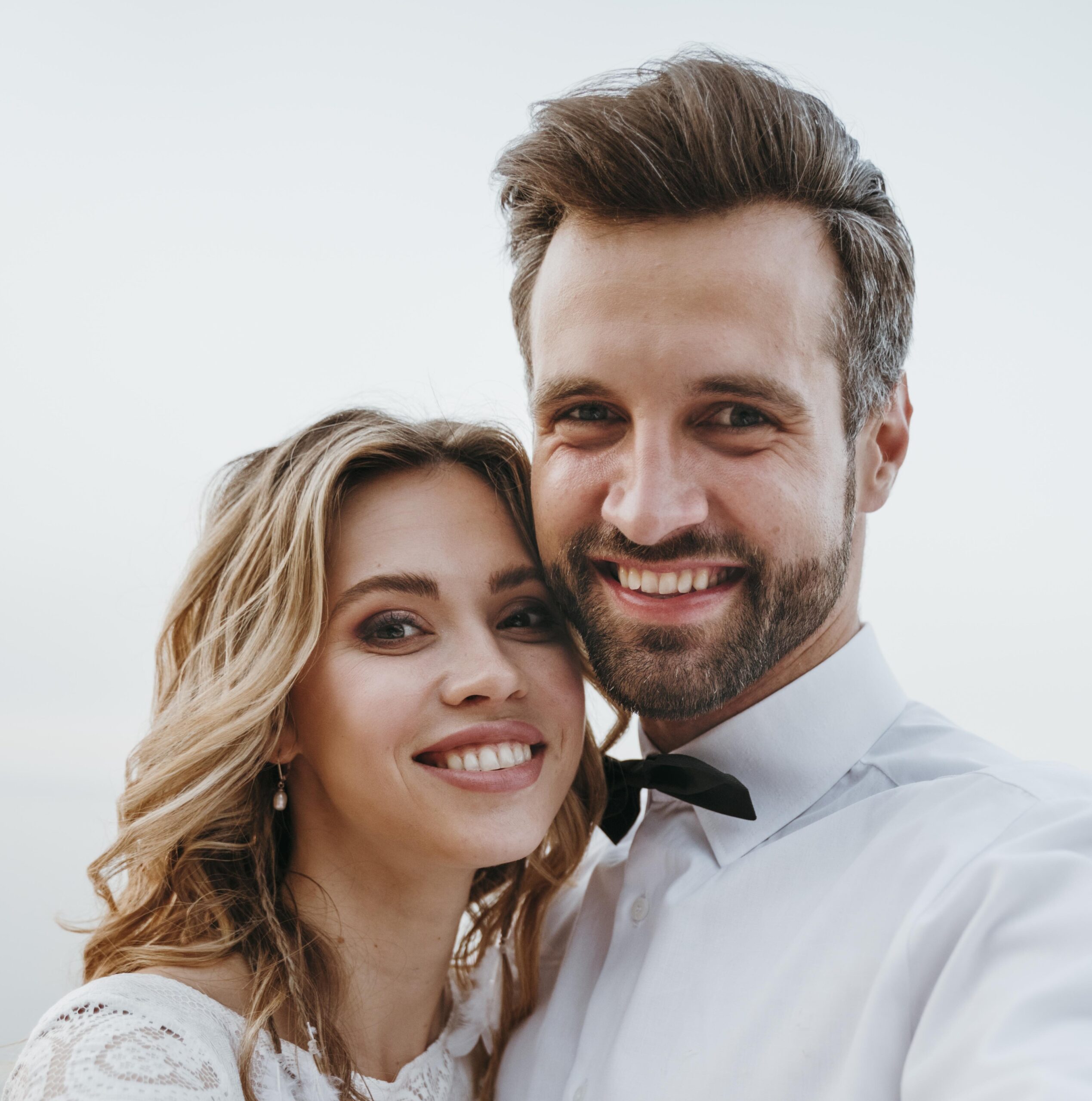 Hochzeitsauto weiß VW-Käfer Alexander Redl Brautpaar