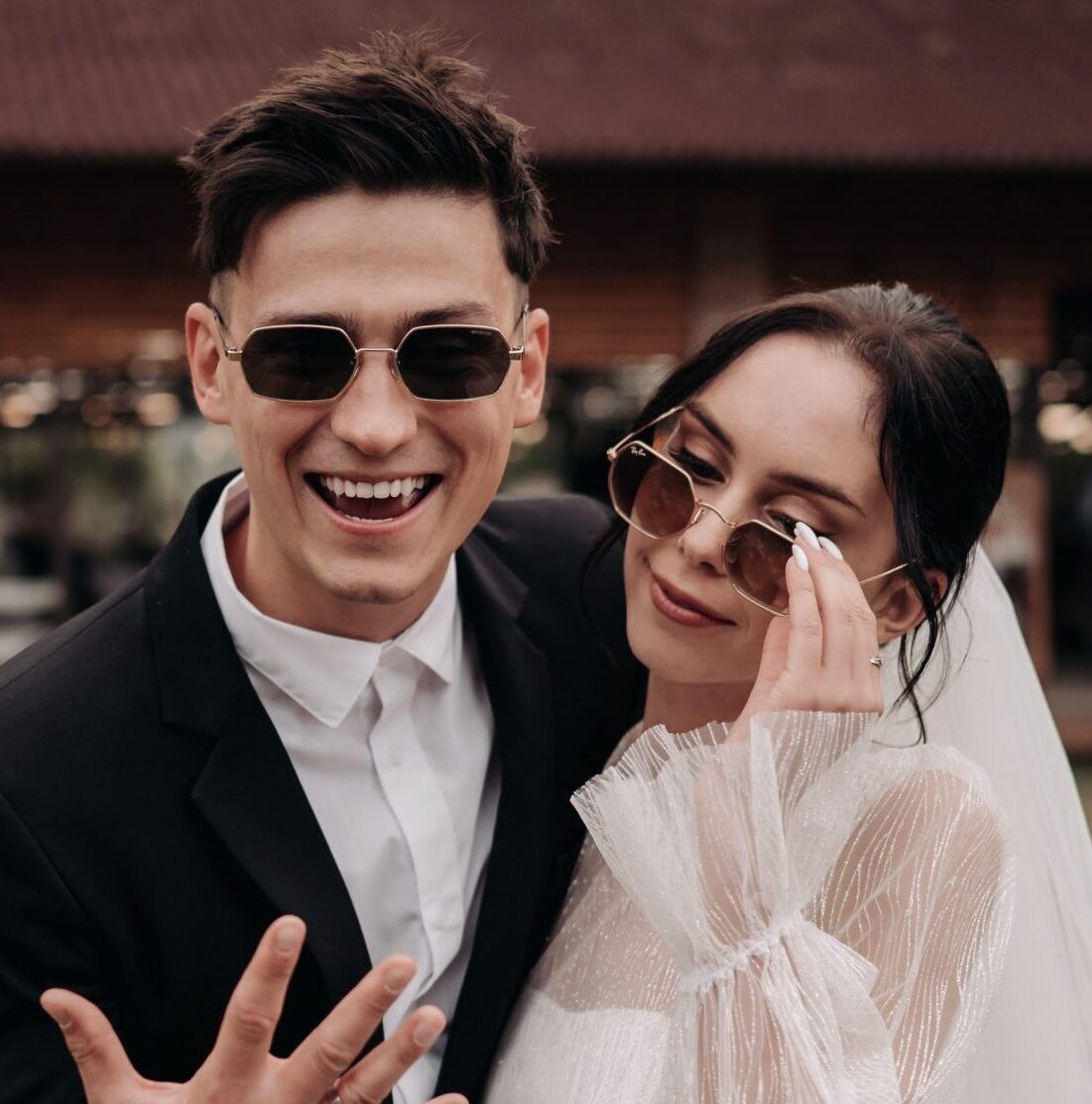 Hochzeitsauto weiß VW-Käfer Alexander Redl Brautpaar